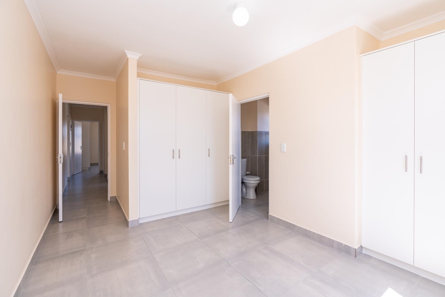 3 Bedroom Property for Sale in Parklands Western Cape